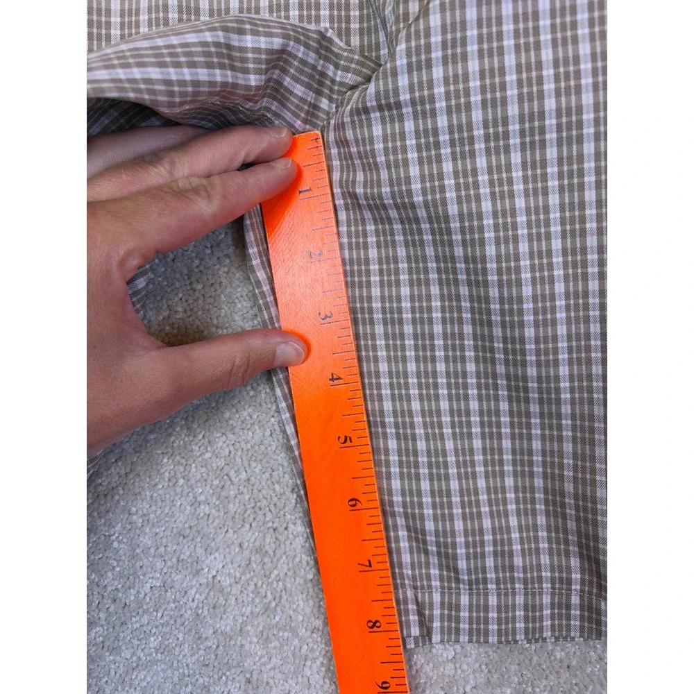 Adidas Golf Shorts Mens 30x8 Tan Plaid Performance Flat Front P16901